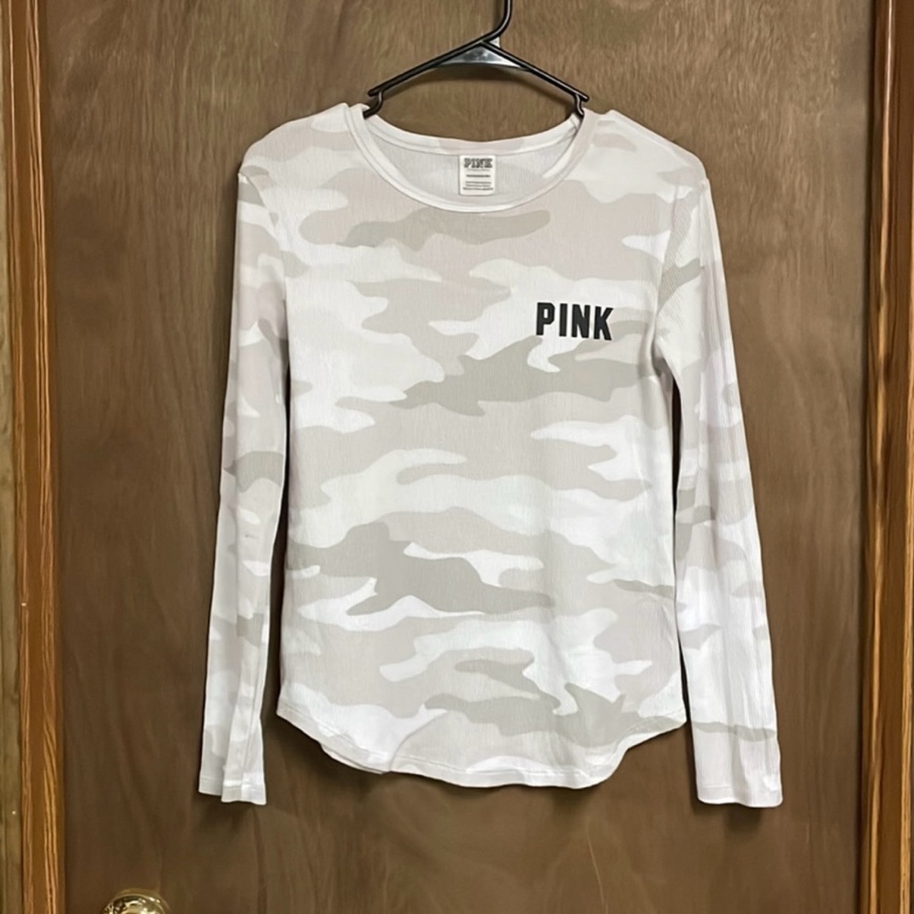 Victorias Secret Pink Long Sleeve Shirt Top Camo Extra Small